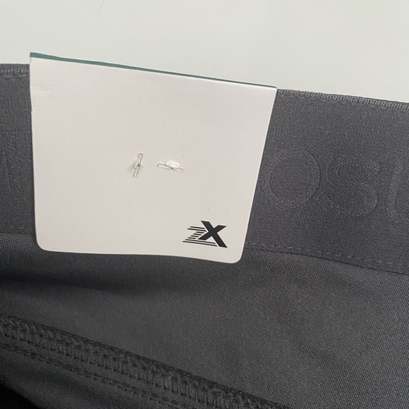 Zeroxposur Brand New Mens Shorts Zipper Closure Front Back Pockets Sz 40 Gray - Picture 12 of 16